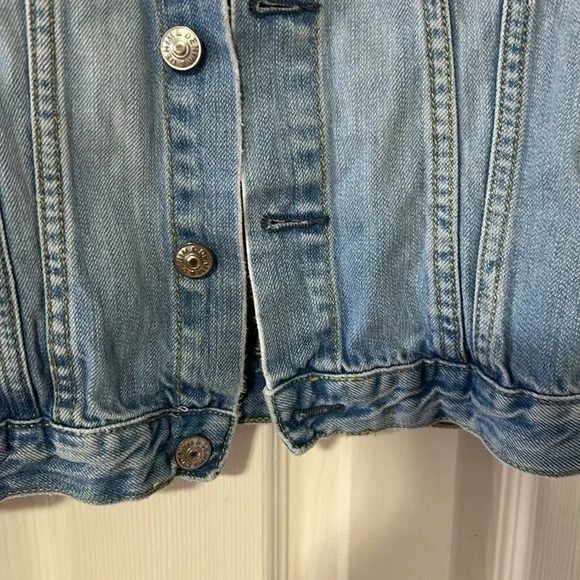 Jean jacket - Picture 4 of 6